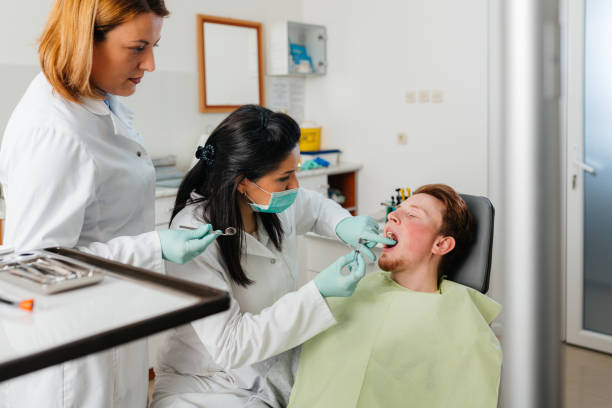 Best Broken or Cracked Tooth Emergency Dentist in Fife, WA